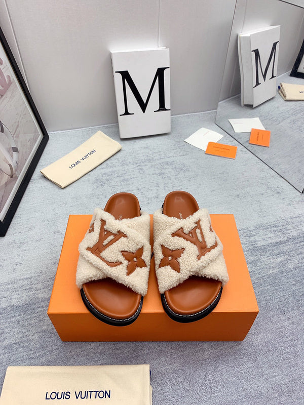 Louis Vuitton shoes Style 344 - side profile detail