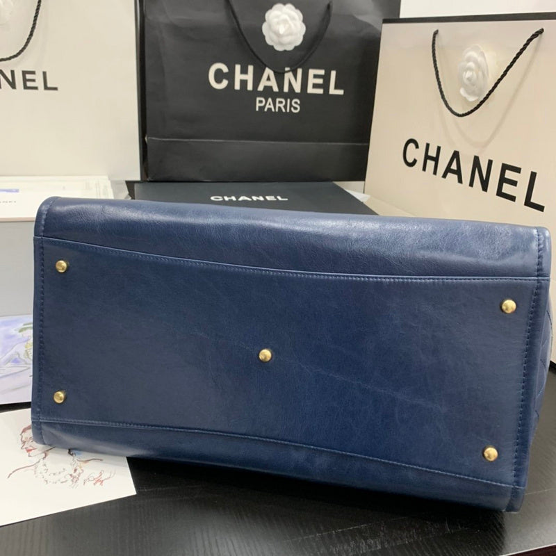  handbag, spacious everyday style, image 10