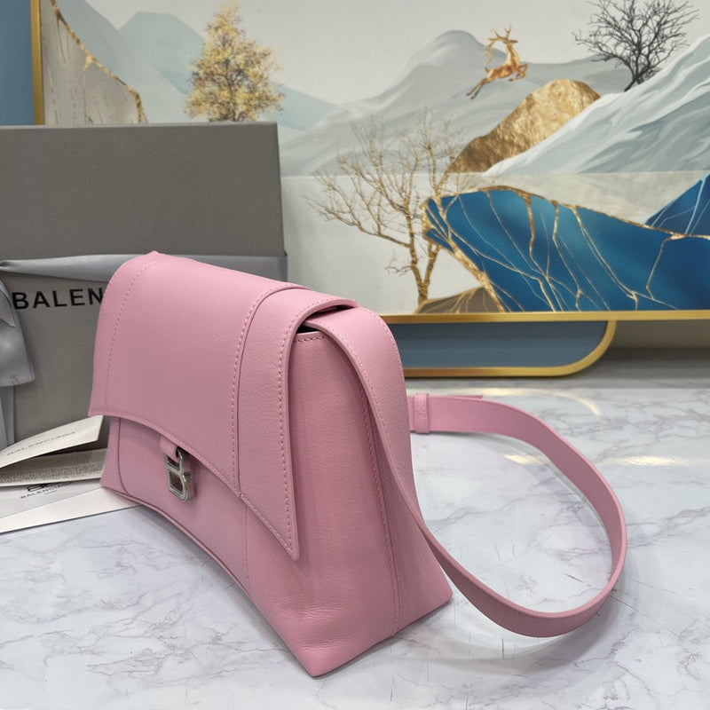 Zivas Charm Sleek Silhouette Statement Handbag (Designer-Inspired Craftsmanship) – Lifestyle Shot