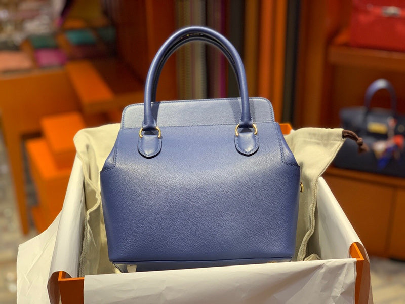 Side view of smart structured handbag