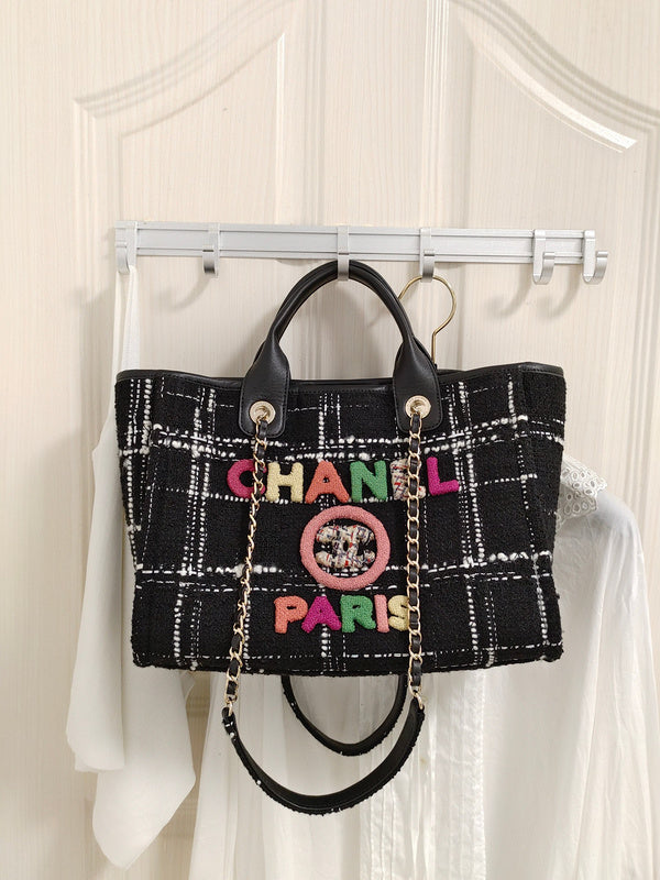 Zivas Charm Timeless Appeal Designer Handbag (Everyday Luxury Essential) – Lifestyle Shot