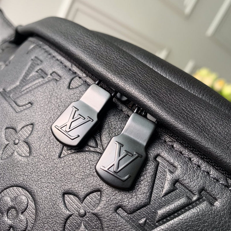 Interior view of structured premium women's handbag – women's statement bag