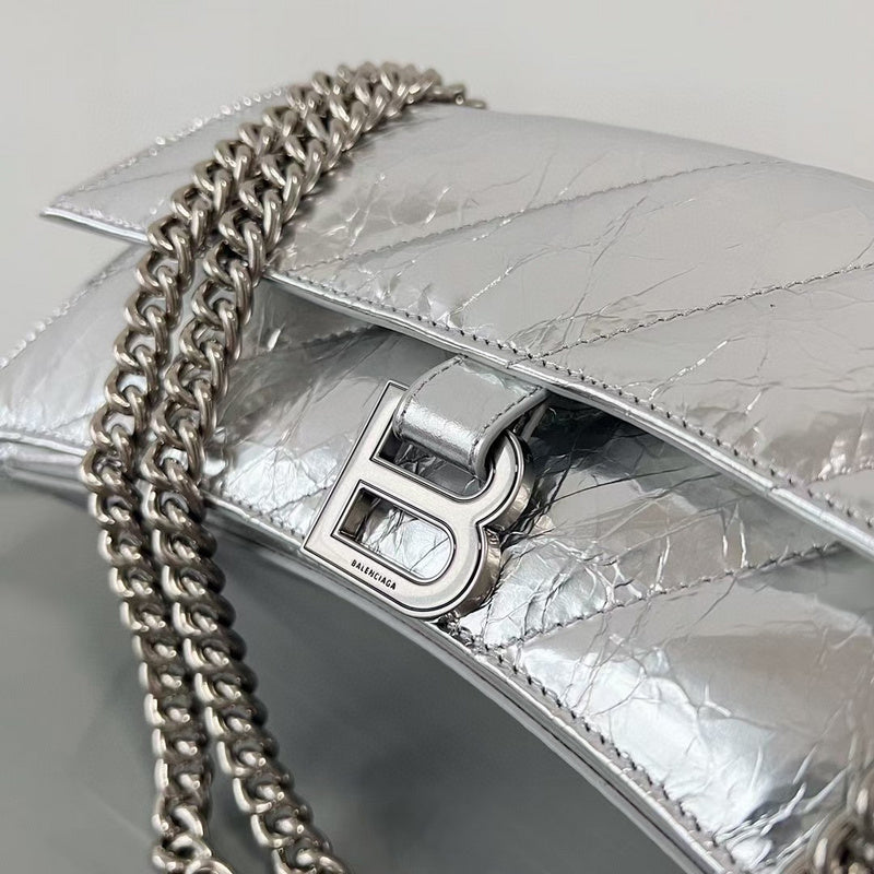 Zivas Charm Timeless Appeal Statement Handbag (Elevated Daily Companion) – Back View