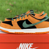 Nike Men's & Women's Premium Low-Top Trainers — Style 061
