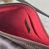 handbag close-up of hardware and finish 11