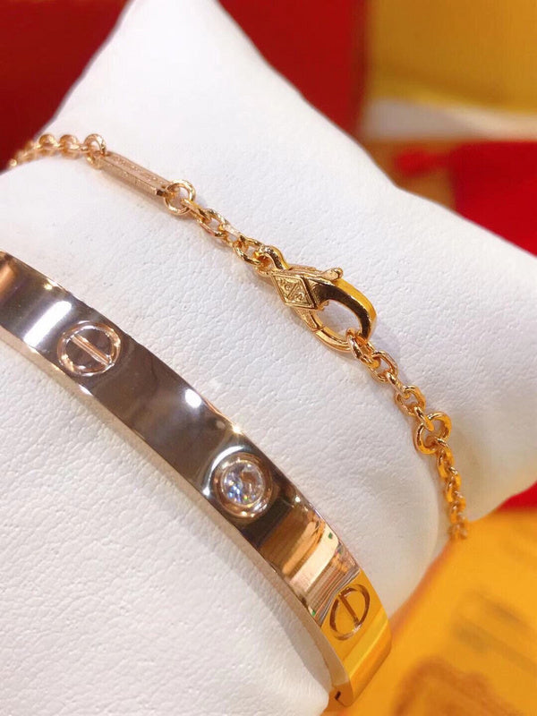Front view of Cartier unisex jewelry piece