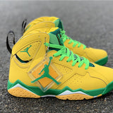 Nike Men's & Women's Designer Lifestyle Shoes — Style 032 interior view