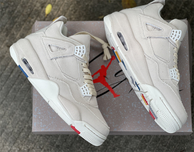 Nike Men's & Women's Premium Low-Top Trainers — Style 241 hardware detail