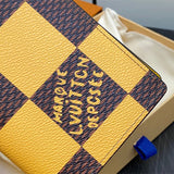 shoulder bag interior and compartment view 21