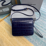 Effortless Premium PU Leather Handbag - Understated Luxury Look | Women's Designer-Inspired Purse #645 - close-up detail shot (image 3) of designer-inspired handbag