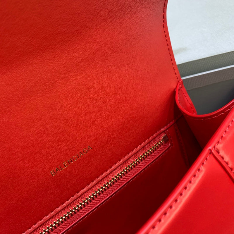 Refined Faux Leather Handbag - Premium Craftsmanship Detailing | Women's Fashion Handbag #556 - texture close-up (image 9) of designer-inspired handbag