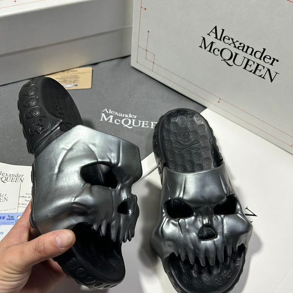 Alexander McQueen shoes Style 018 - close-up of luxury comfort fit