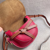 Ziva's Charm handbag – front view (25cm*18cm*12cm)