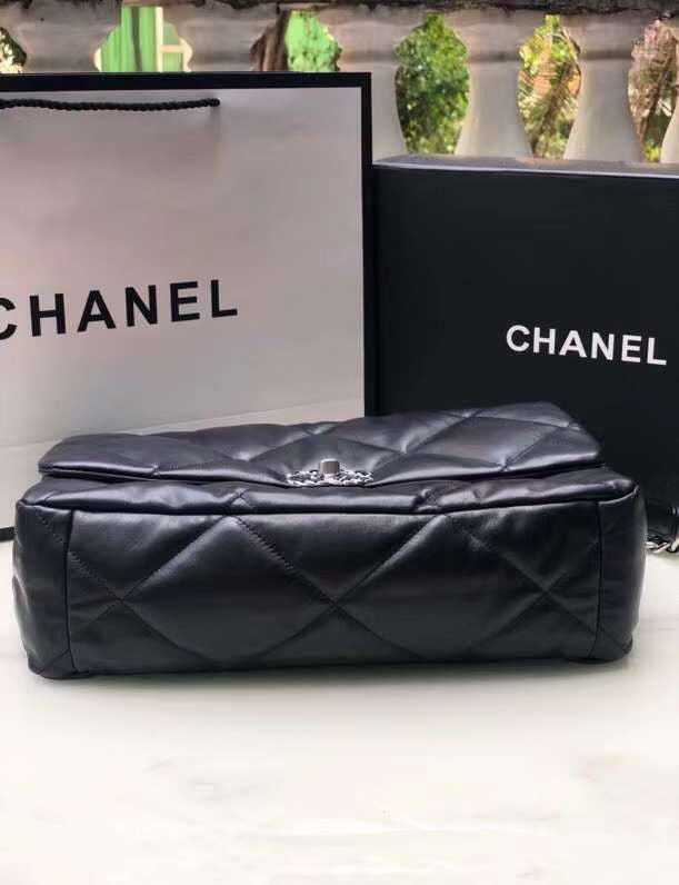  women's handbag, spacious design, view 9