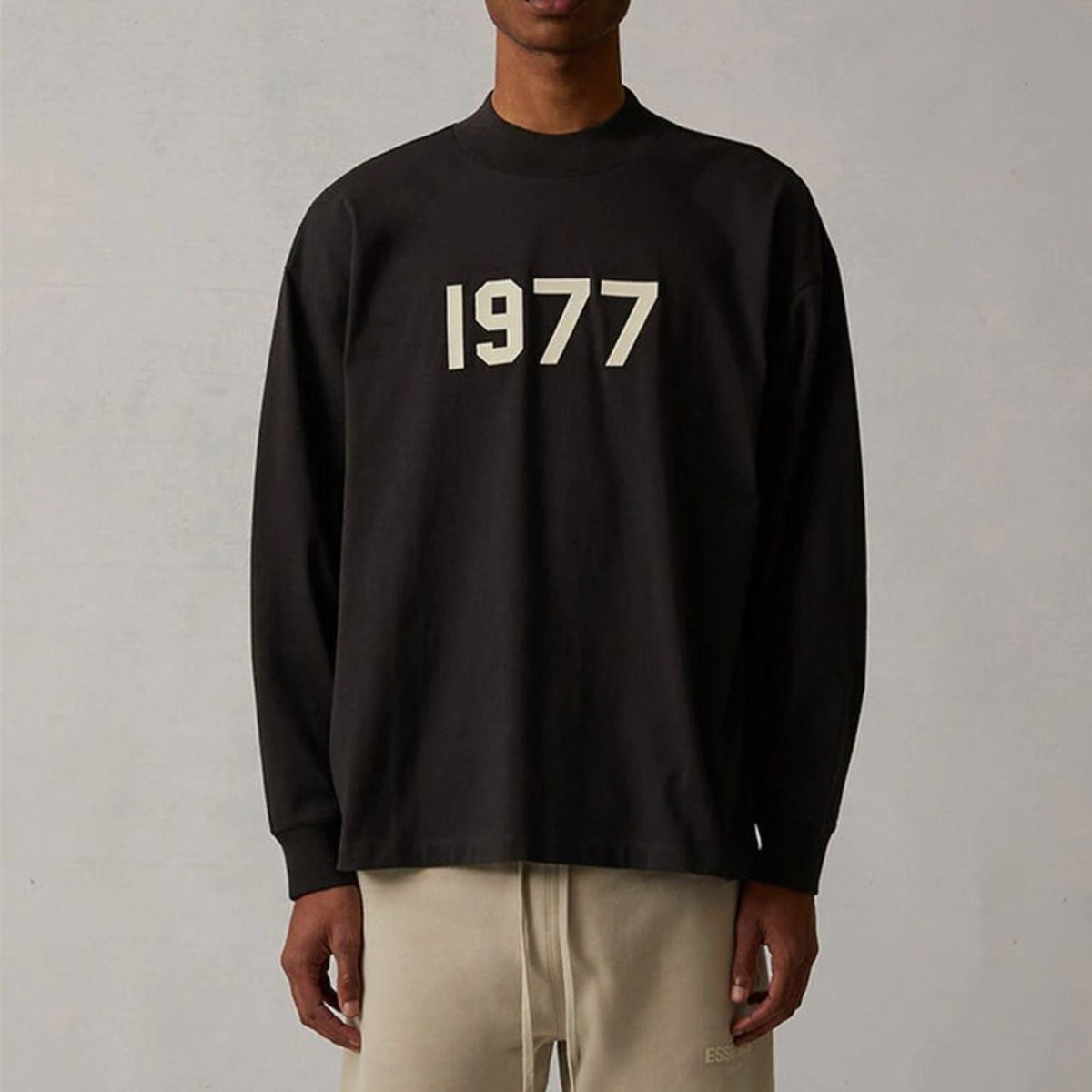 Fear of God Essentials Long T-shirt detail shot – designer craftsmanship and quality
