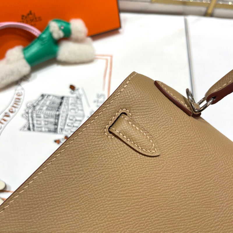 Close-up detail of streamlined bag design