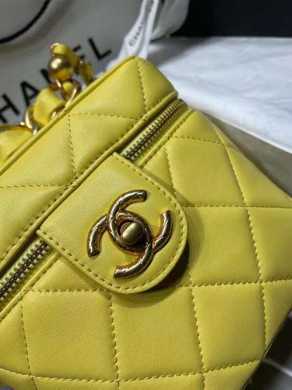  women's handbag, versatile design, view 4