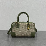 Ziva's Charm handbag – interior view (20cm*11cm*18cm)