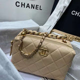 versatile purse view 1