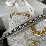  versatile purse view 9