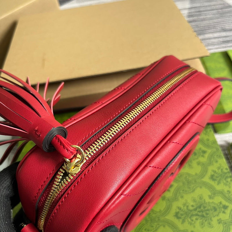 Styled lifestyle shot of elevated sleek women's handbag – women's designer-style accessory