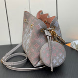  Minimalist structured bag front view 13