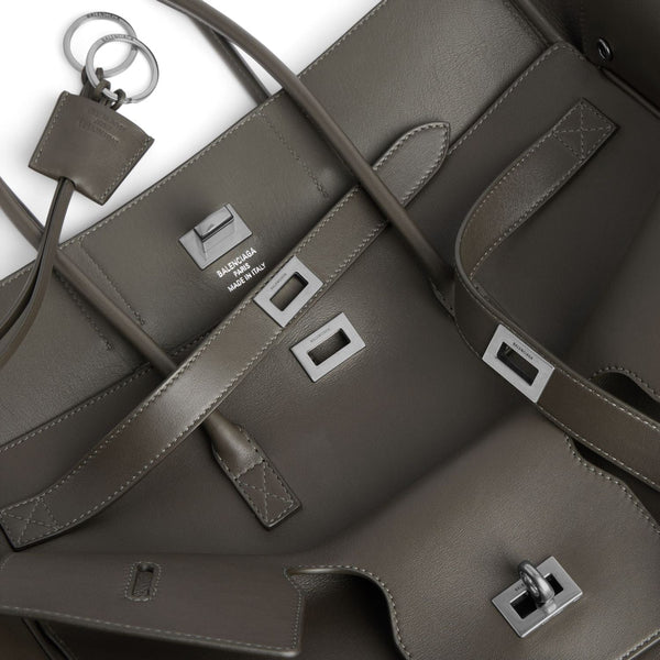Balenciaga Bags? BALENCIAGA Carry-All Tote - Medium Size Premium Designer Shoulder Bag