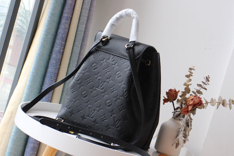 Close-up detail of classic chic women's handbag – women's premium purse