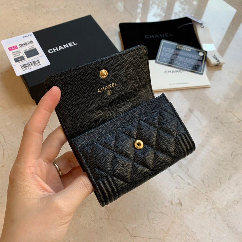 Zivas Charm Effortless Elegance Everyday Handbag (Thoughtfully Structured Design) – Lifestyle Shot