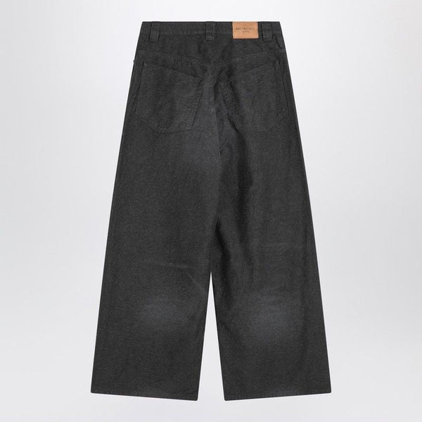 Balenciaga Jeans? BALENCIAGA Men's Stylish Denim Trousers with Embroidered Logo Classic Everyday Designer Jeans