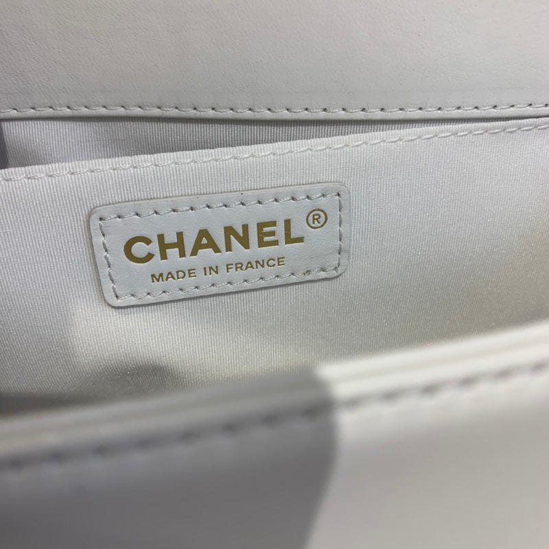  mid purse view 7