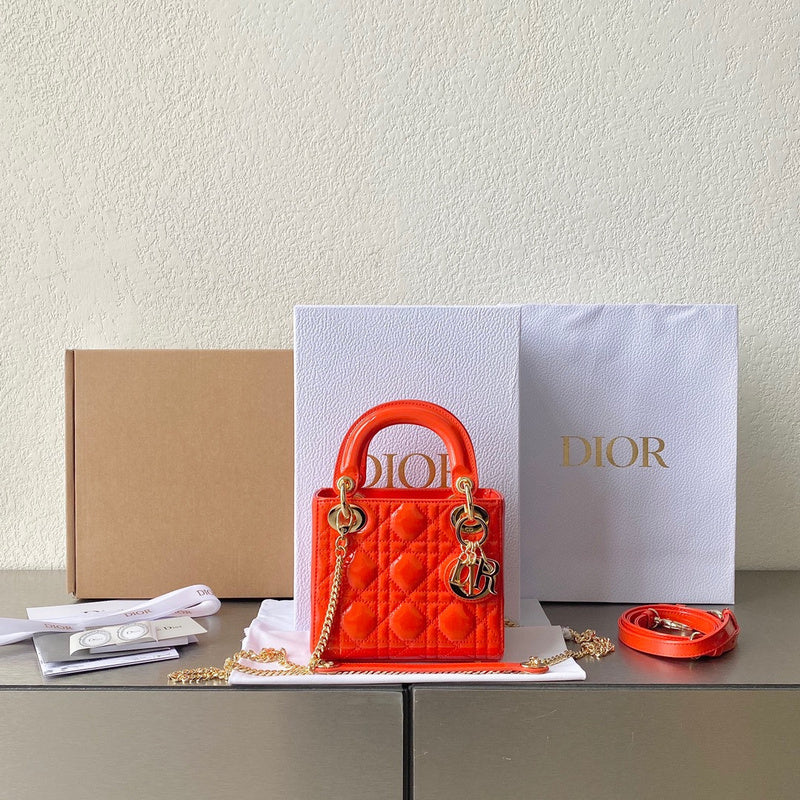Side profile of structured signature women's handbag – women's designer-style accessory