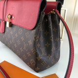 Interior view of classic elevated women's handbag – women's statement bag