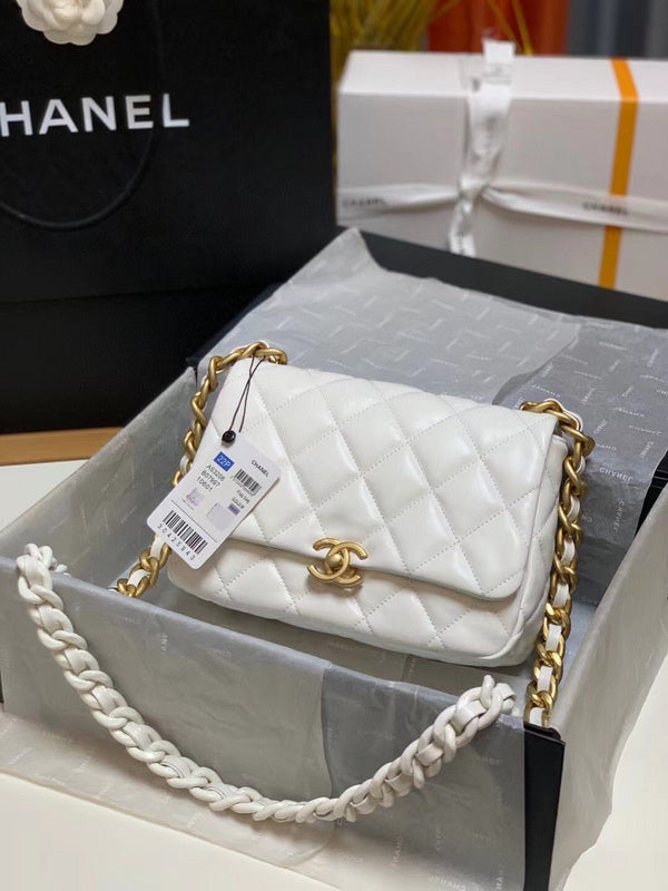  women's handbag, versatile design, view 2