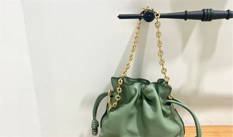 Ziva's Charm handbag – angled view (68cm*1.5cm*0.4cm)