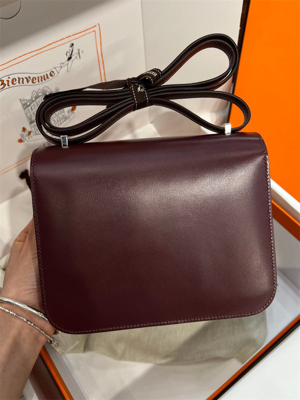 Clean-Lined bag women's premium everyday handbag