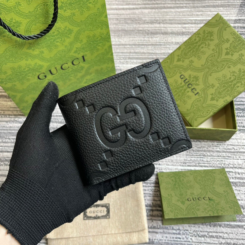 Front view of signature everyday-luxe women's handbag – women's designer-style accessory