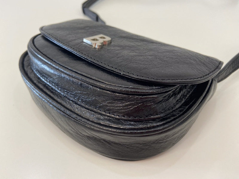 Zivas Charm Contemporary Flair Statement Handbag (Statement-Ready Design) – Interior View