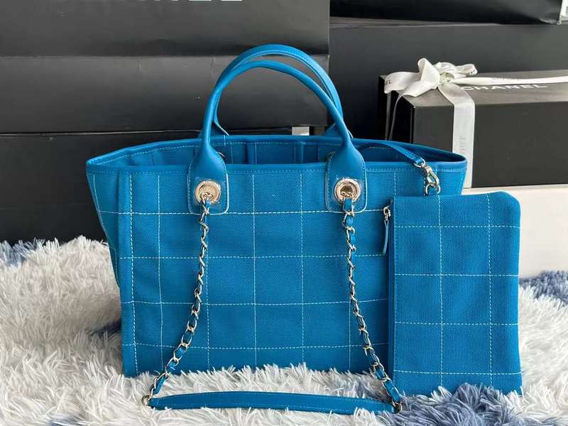 Zivas Charm Modern Edge Luxury Handbag (Elevated Accessory Essential) – Back View