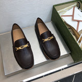 Gucci Designer sneakers in crisp white everyday casual design front view