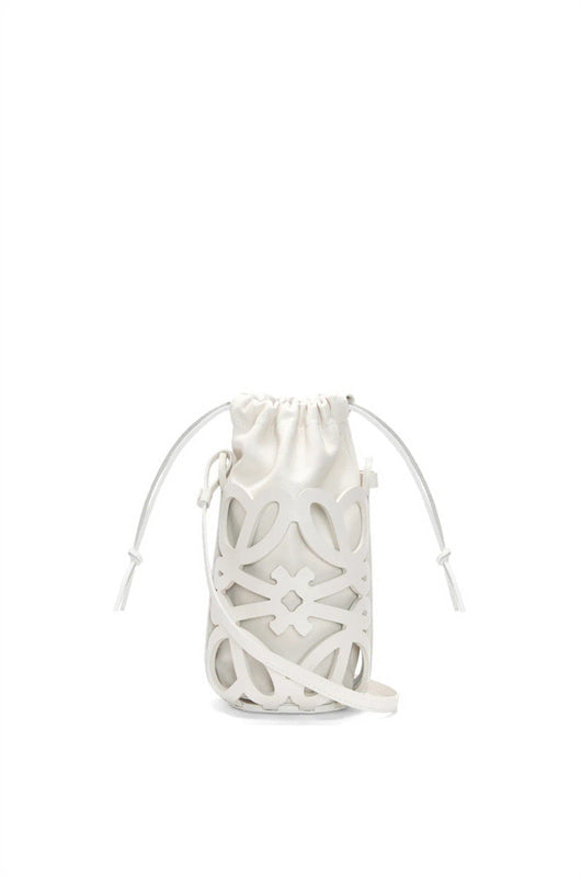Ziva's Charm handbag – detail view (11cm*8cm*20cm)