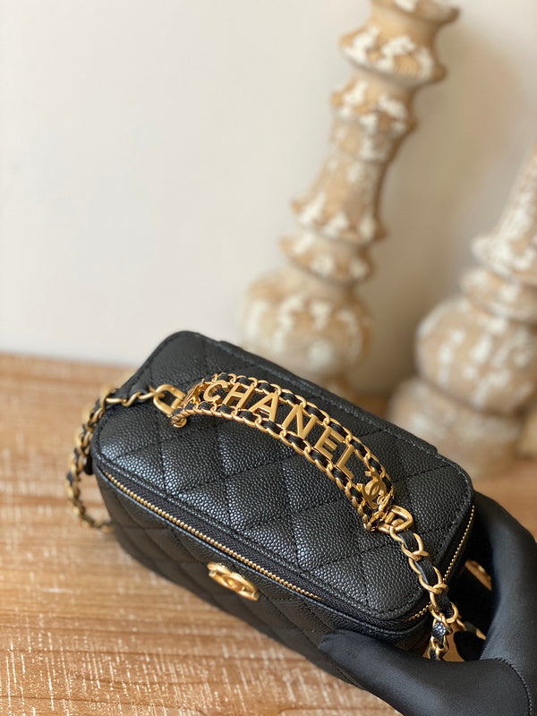  women's handbag, versatile design, view 2