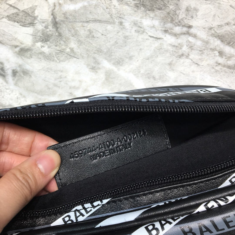 Bold Premium PU Leather Handbag - Polished Finish | Women's Everyday Carry Handbag #231 - texture close-up (image 9) of designer-inspired handbag