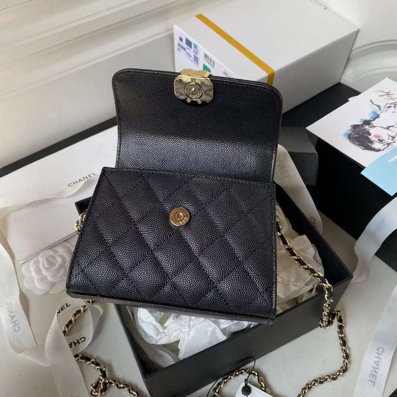 Zivas Charm Versatile Design Luxury Handbag (Refined Modern Silhouette) – Angled View