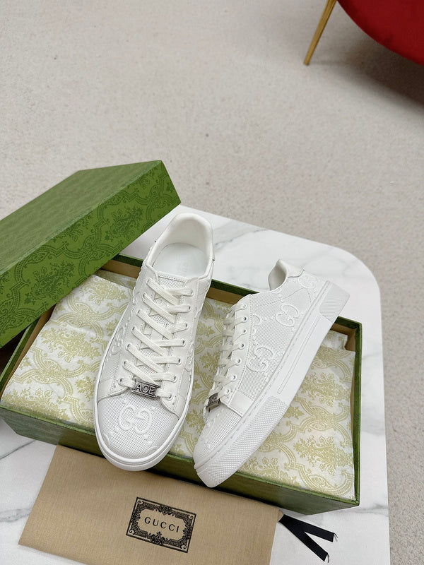 Gucci neutral cream luxury sneakers view 10 minimalist modern build