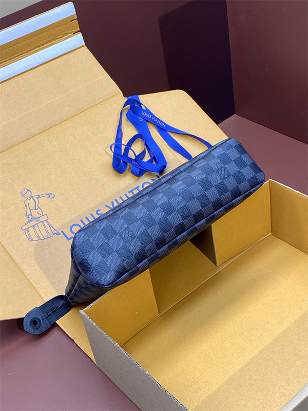  sophisticated tote bag styled with outfit