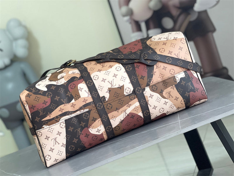  Everyday shoulder bag front view 7