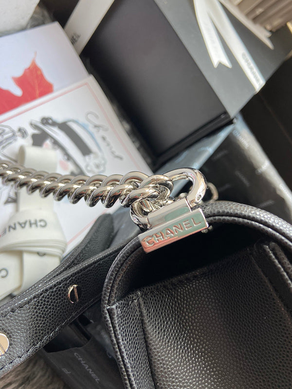  mid purse view 10