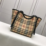 Ziva's Charm handbag – front view (one versatile size)