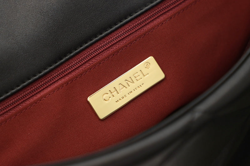  women's handbag, spacious design, view 4